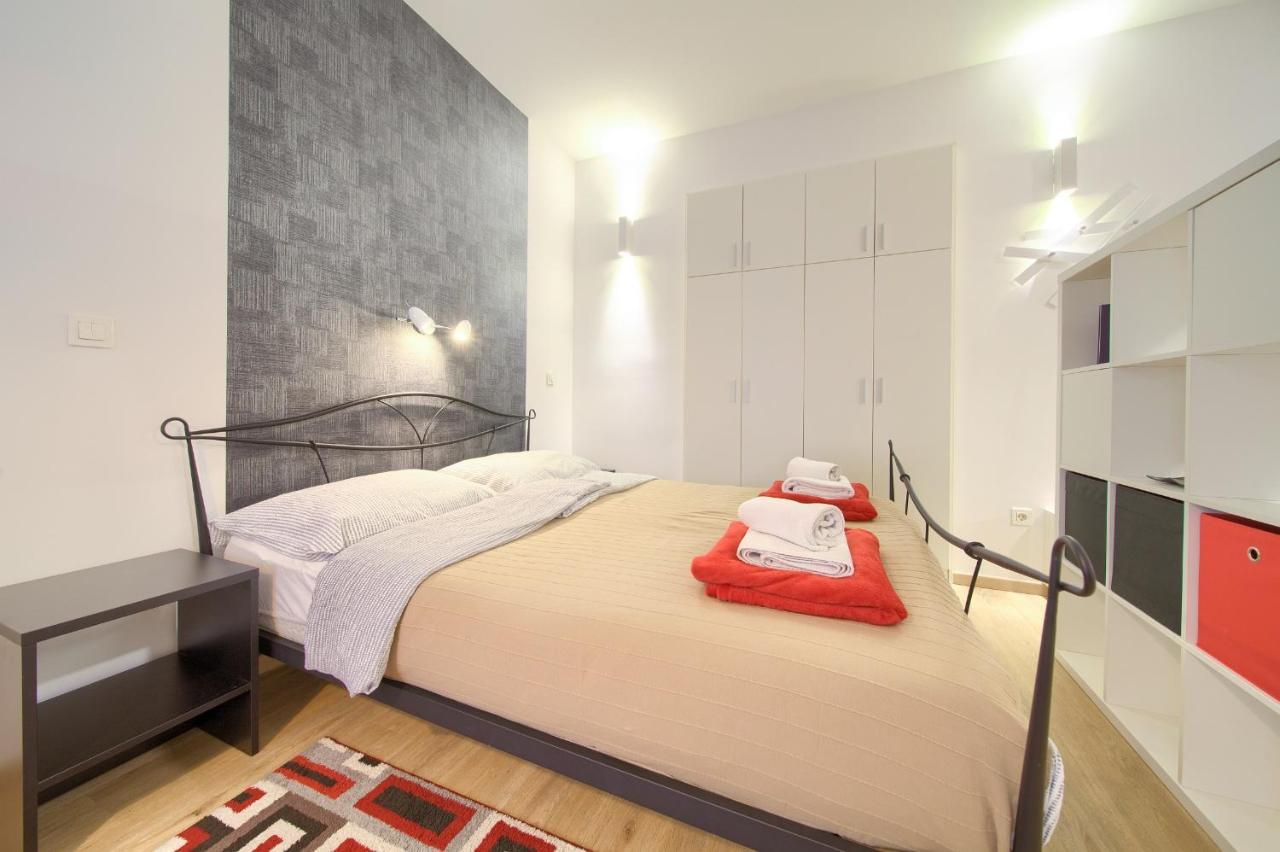 Logo Apartments 5 Min Walk To Main Square Zagreb Exterior photo